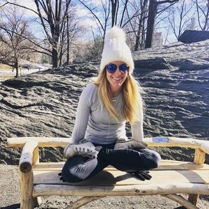 Meet your Posher, Christine